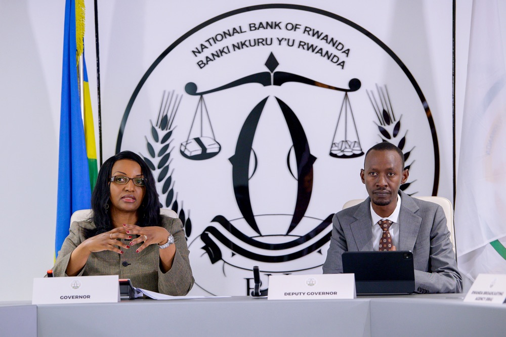 Rwanda Holds Key Rate as Inflation Outlook Improves and Franc Stabilizes